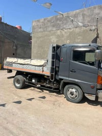 هينو شيطان البيع مكينه 5سوبر قماره وربع سياره جهازه العمل مداكر موجودا...