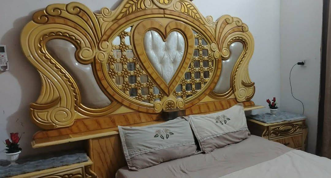 غرفة اخشاب صاجيه صناعه عراقيه
مع كاونتر
و كنتور الاستفسار عل رقم ***********
