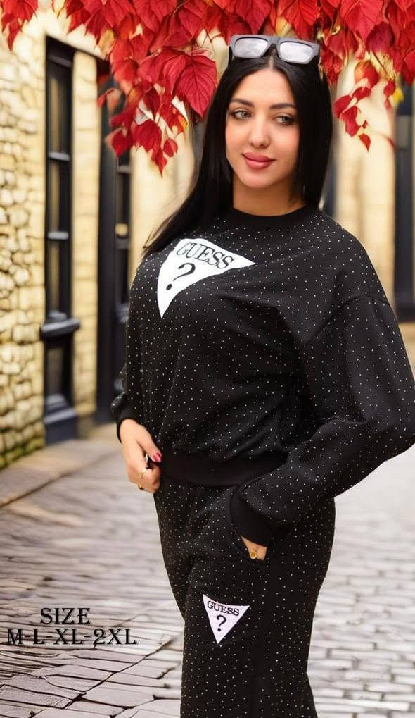 تراك اكيبلك قطني درجه اولى خامه جدا راقيه 
القياسات M. L. XL. 2XL 

سعر الدرزن 155 الف
للحجز***********

نص مكتوب في الصور:
- SIZE
- M-L-XL-2XL