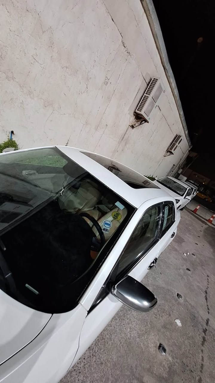اوبما مديل 13 السياره كارتون بيهه اتلث قطع صبغ دبل كلير في شركة اوباما ابأمريكا تقرير فيضات امطار في انييوك للدوسه تعمل وتسير مامشتغل كفاله عامه  فقط طخات بسيطه اي اكلوب بيهه مامشتغل  اي كلوب بيهه بدون حادث ولا ارباك ماشيه 119 ميل السياره كارتون فئت C فول بونراما دخوخل كارتون السياره ابأسمي شرط تحويل عند الشراء مباشر   بعد الاتفاق السياره محدثه برامجهه خليجي رديتر ولف حمامه كله امبرمجه تبريد ثلج  السياره ادامه كامله جانت مضمومه وطلعت تسجيل جديد كل نقص مابيهه شاشه جبيره بونراما داخل بيجي كشنات جلد كهرباء ادامه كامله نوزلات بلكات اصلي كلشي ادامه اصلي وجديد اترايك للسعوديه شرط كل نقص مابيه ابد وعدك فحص وفحص وحته صور التقارير مال امريكا ولعراق موجودات علماً السياره داخله في ضمان امريكا في المزاد لا تقرير سرقه ولا حاث ولا هاي الامور يعني مرغوبه في المزاد وعدكم شوف العيد  السعر 175   السياره لامشتغله بخط ولامفتره اهواي من البيت للعمل ومن العمل للبيت ومرات حته ما اطلع بيهه  حته الباتري اصلي الهندي توه شاده وبي ضمان وحته الدهن جديد بي 5000 تمشي بي  العنوان بصره ***********  المو شراي لايخابر رجائاً وشكراً البصرة, العراق
