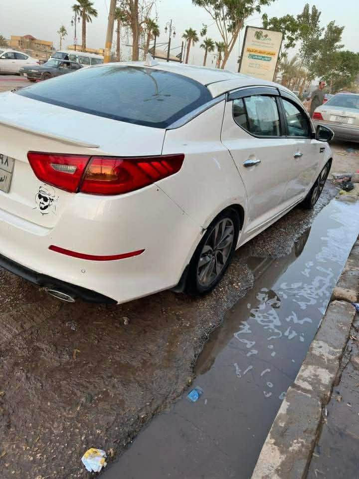 سلام عليكم 

كيا اوبتما موديل2014 السياره خليجي محرك2400دوش السياره بصمه گير محرك لغود شواصي  حوض كفاله حدادية الصدر مبدله جديد وكاله تبريد ثلج قطعتين  رقم اربيل مصبوغه  سياره متجايه ومعمره 

السعر 90 وبيها مجال للشراي مراوس عادي مكاني نجف 
..***********.. النجف, العراق
