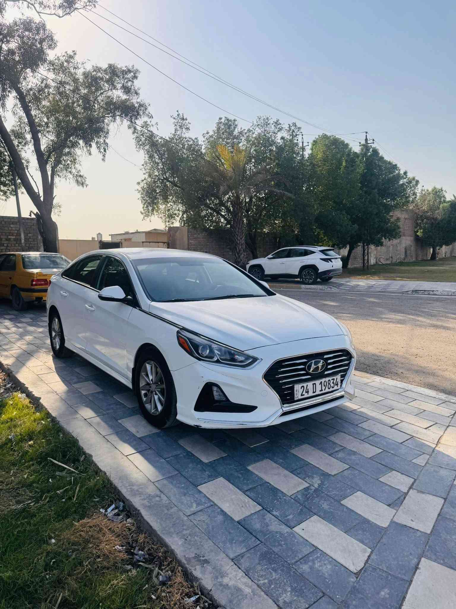 سلام عليكم سوناتا للبيع وارد امريكا حادث جاملغ اوبنيد مكينه اوكير مكفولات صدر امامي خلفي جدد قبل أربع أيام حولته داخله هزه جديده سنويه عظم عاج أي نقص مابيه تريد تحويل أو وكاله تحكمات شاشه جبيره مكاني بغداد السعر112بيه مجال قليل اتصال ☎️ فقط ***********
