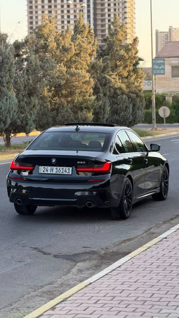 Bmw 330i 
موديل ٢٠٢٠ 
٤ پستن 2.0  turbo 
گيچ ديجيتال 
تةنها يةك دةگاي  كليرة    بي داخلي بي ارباك 
٣ جيي PDR ي هةية 
گير و مةكينة كارةبايات بةشةرت 
سةيارةكة بةناوي خومة تةحويل بةشةرت
 
سعر  $ 214 وةرةقة و مجال 
***********  اربيل أربيل, العراق
