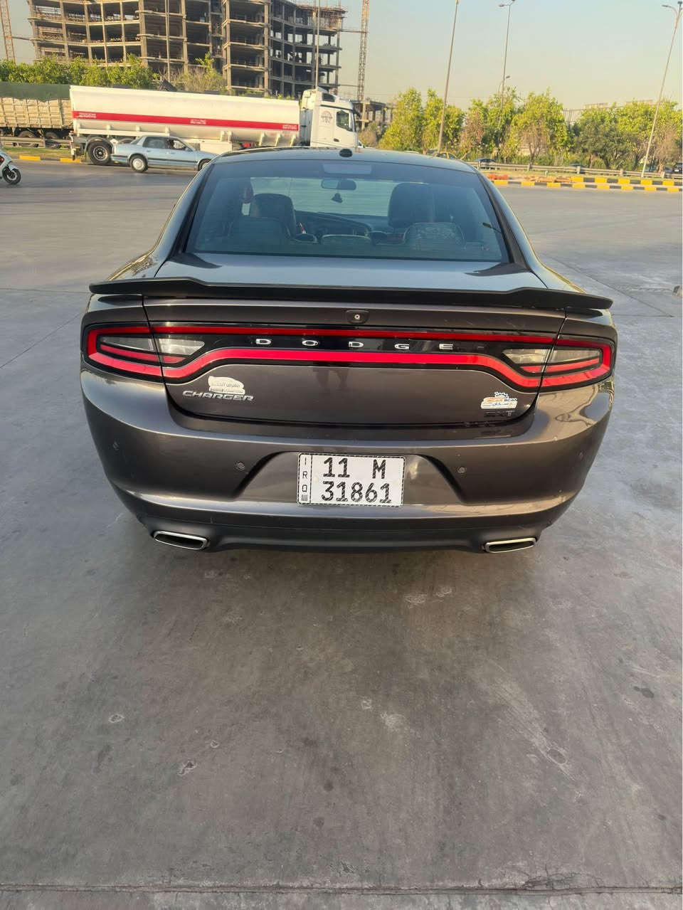 السلام عليكم 
للبيع فقط دوج جارجر 2019 SXT اصل وارد كندي السياره داخلة كلين وهنا بلعراق صار بيه قطعه وحده صبغ فقط البنيد بدون دواخل سوناره موجود ولكارفاكس ايضا 
كفاله كير مكينة تبريد شاصي لغد كلهن بشرط 
الموصفات 
تشغيل عن بعد 
شفتات ستيرن 
دركه SRT
كراسي كهرباء 
تدفئه كراسي 
تدفئه ستيرن 
تحكمات سترين 
مثبت سرعه كروس  
مانع انزلاق 
شاشة وسط كار بلاي واندرويد اوتو
كامرة خلفية 
كشنات حضن 
ويل 20 تخم تاير جديد 
وباقي المواصفات المعروفه
السياره جديدة حيل استخدام شخصي وجاهزة بدون اي نقص ترايك للبصرة 
مكانة بغداد 
السعر 192 وبيه مجال 
ممتواجد على النت
لل اتصال *********** بغداد, العراق
