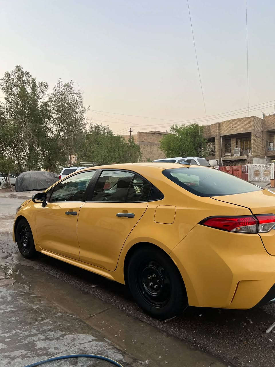 السلام عليكم
للبيع تويوتا كورلا هايبرد 2022 وارد امريكي
محرك 1800  
حادثهه موضح بلصور 
السعر 137 بيه مجالات بسيط حك الجيه  تجي تشوف وتقتنع ونتعامل وتدلل
مكاني بغداد حي اور 
***********
