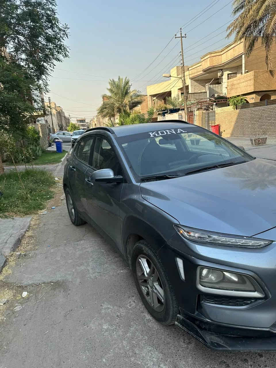 هونداي كونا 
مديل 2020
مكينه2.0 دوش
كيرat المرغوب 
السياره رقم اربيل 
مواصفات نص فول 
كامره خلفيه 
اشاير بلمري 
تدفئه كشنات 
شاشه ابل كار بلي و اندرويد اوتو 
نزول منحدرات 
نظام تراكشن كونترول
انظمة قياده sport-eco-normal
نظام بريكABS
تحكمات ستيرن كامله 
السياره وارد كندي حادثها سرقه جاملغ امامي ايمن و بنيد السياره بدون دواخل لا ايرباك لا شاصي لا لغود كلها مكفوله 
كير مكينه كفاله
السياره مكانها بغداد السيديه 
سعرها 120$ و بيها مجال بسيط 
الرقم:***********

