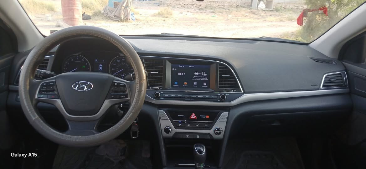 🚗 للبيع – هيونداي إلنترا 2018 أمريكي 🚗
للبيع هيونداي إلنترا موديل 2018 (وارد أمريكي)، السيارة موجودة في القادسية.
✅ السيارة بحالة جيدة وجاهزة للاستخدام. ✅ نظيفة من الداخل والخارج. 
📍 الموقع: القادسية.
للاستفسار والسعر والتفاصيل، ***********
