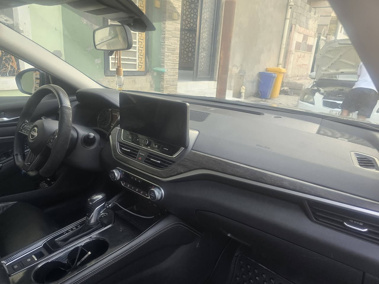 🚘 للبيع نيسان ألتيما 2023 – SL
• فئة SL
• وارد أمريكا 🇺🇸
• بدون إيربك
• بدون شاصي
• بدون دواخل
• جديدة ونظيفة جدًا ✨
• الممشى: 28 ألف ميل
• الجاملغ والبنيد تبدل
• رقم أربيل
• المكان: البصرة
• نريد تخويل

💰 السعر: 168 ورقة

📞 اتصال أو واتساب:
***********

السيارة جاهزة للفحص، والجاد يتفضل.
