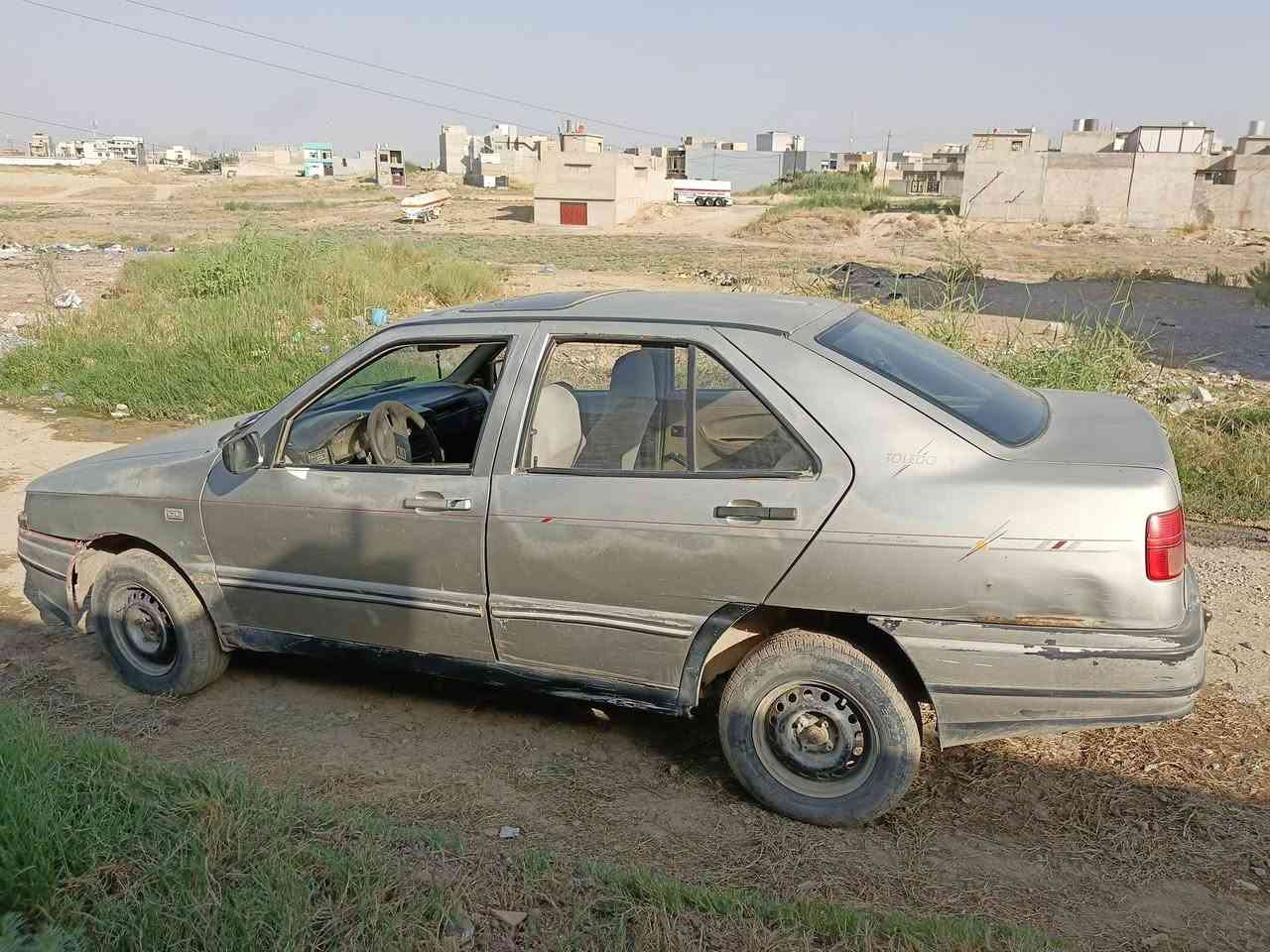 سيات للبيع سنويه ساقطه موديل 1992شرط سياره بلاديه ‏
شرط التحويل السعر 14
‪***********‬‏
‏‪***********‬‏
