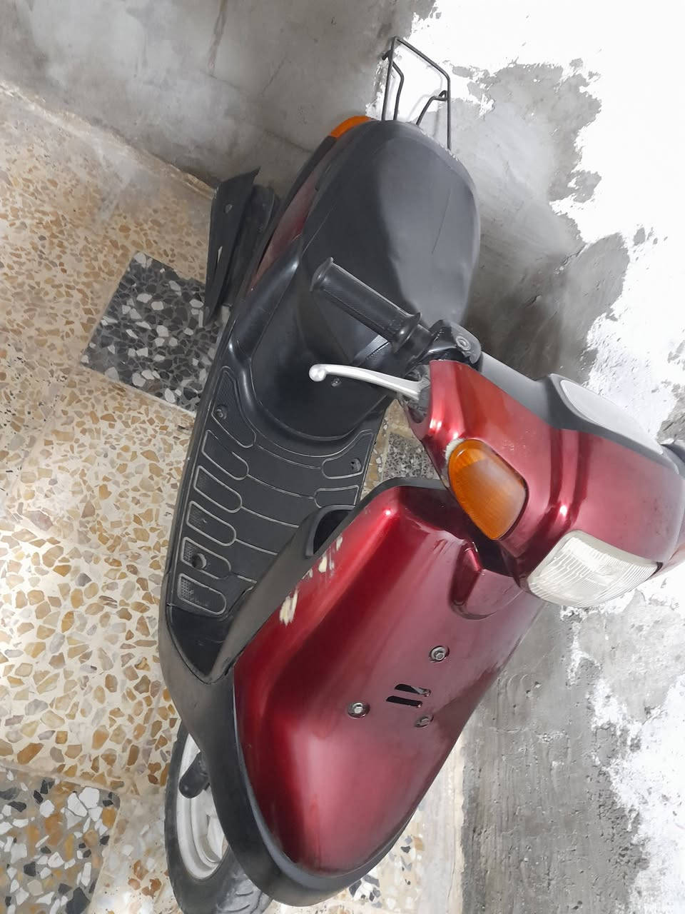 السلام عليكم دراجه بطة مكينه ناعمه وحلوة سلف وهندر كهربائيات شغاله  السعر 280 بكربلاء رقم تليفوني ***********

