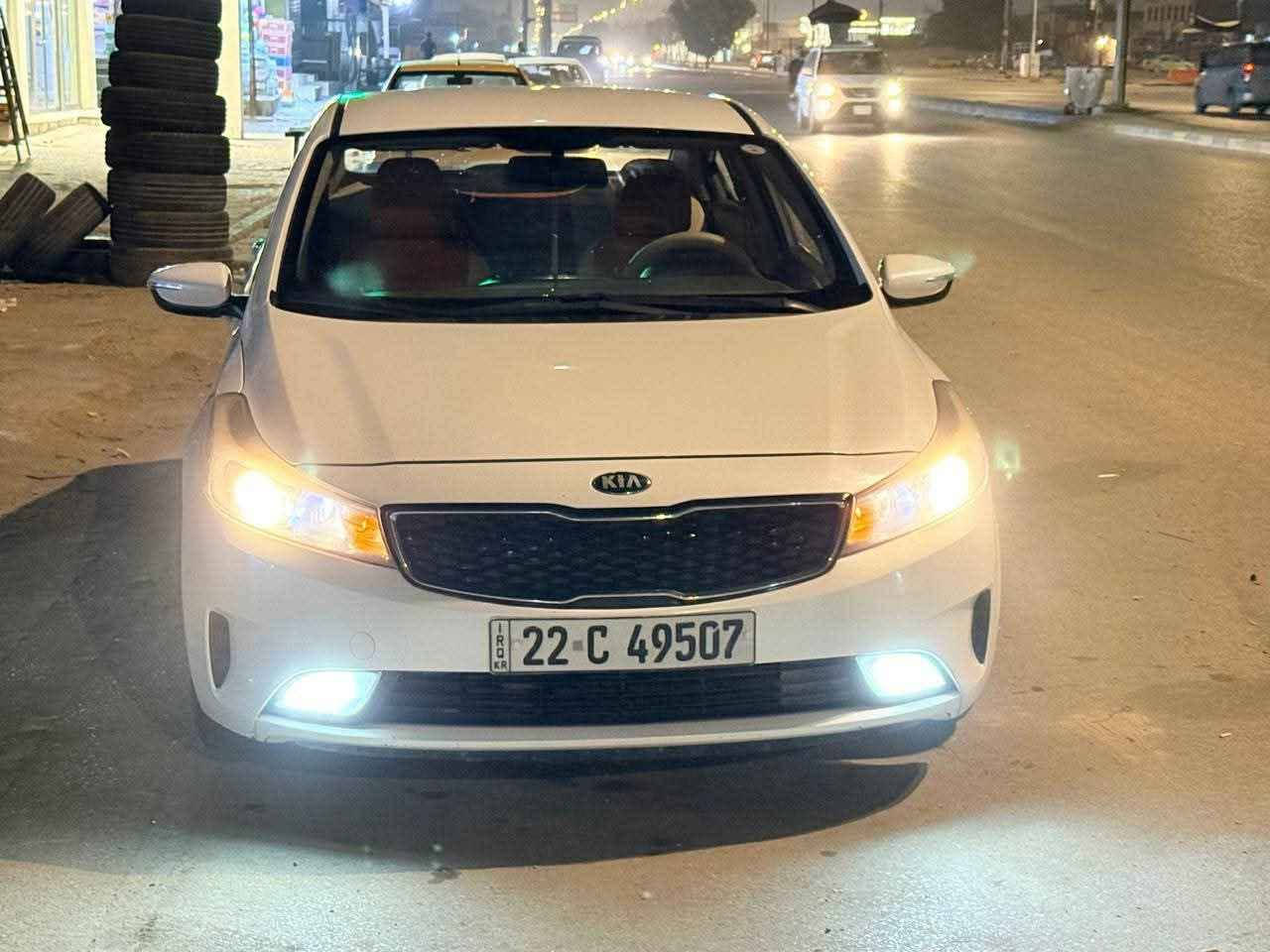 سيراتو • ٢٠١٧ • شخط باب السائق