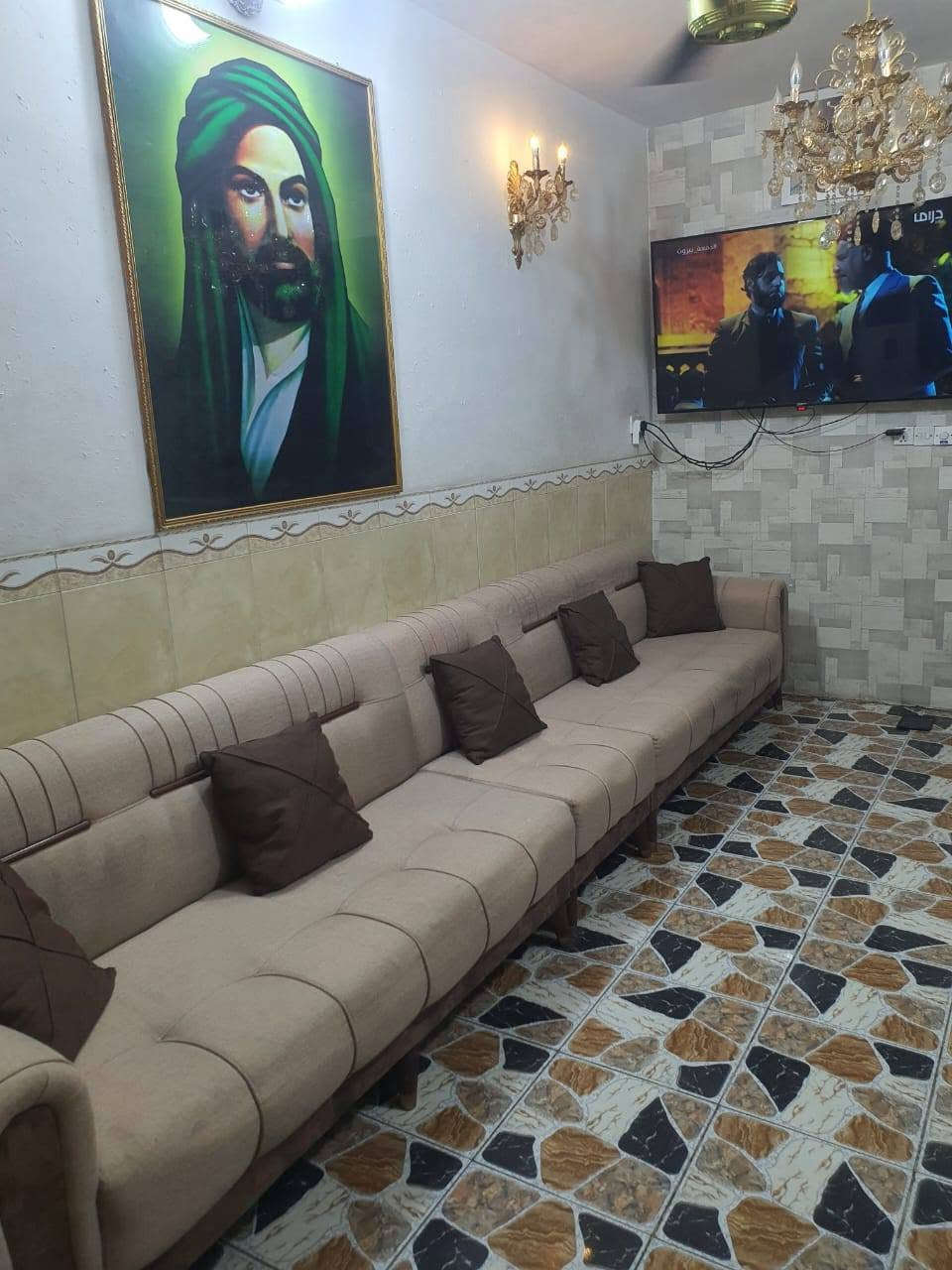 دار للبيع ٦٠م واجهة ٣نزال ٢٠ الامين الثانية قرب منتزة الاخيضر خلف ماركت الشارقة شارع الصيدليه النظامية طابو ملك صرف بناء،حديث درجة أولى طابقين كرانيت مرمر سيراميك الطابق الأول طارمة صالة حولي درج حمام ترك غرفة الطابق الثاني غرفتين نوم بيتونة صطحين  بيت جاهز للسكن السعر ١٣٥وبي،مجال للاتصال ***********
