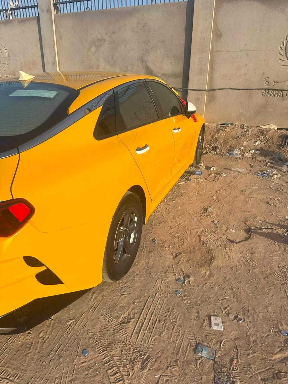 السلام عليكم كي فايف وارد كوري غاز بلاد موديل 22فول عده الفتحه رقم بابل جاهزه من كلشي حداديه تخم تاير تبريد  كير مكينه على الفحص بيه فتح برغي واحد بلجنطه حسب السونار وشخط بلجملخ الخلفي خطه سماوه كربلاء مصفره ماعليه ربع استفسار اكثر //رقم الهاتف ***********
