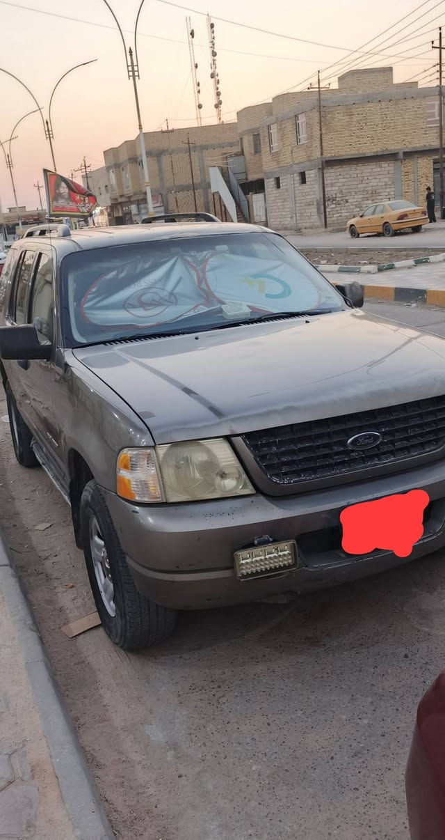 فورد اكسبلورر ستيشن 2004 محور اوتوماتيك مكينه 3000
لون نفطي خاليه من ضربه وتبديل.بصره مشروع وطني‏45ورقه‪***********‬‏
