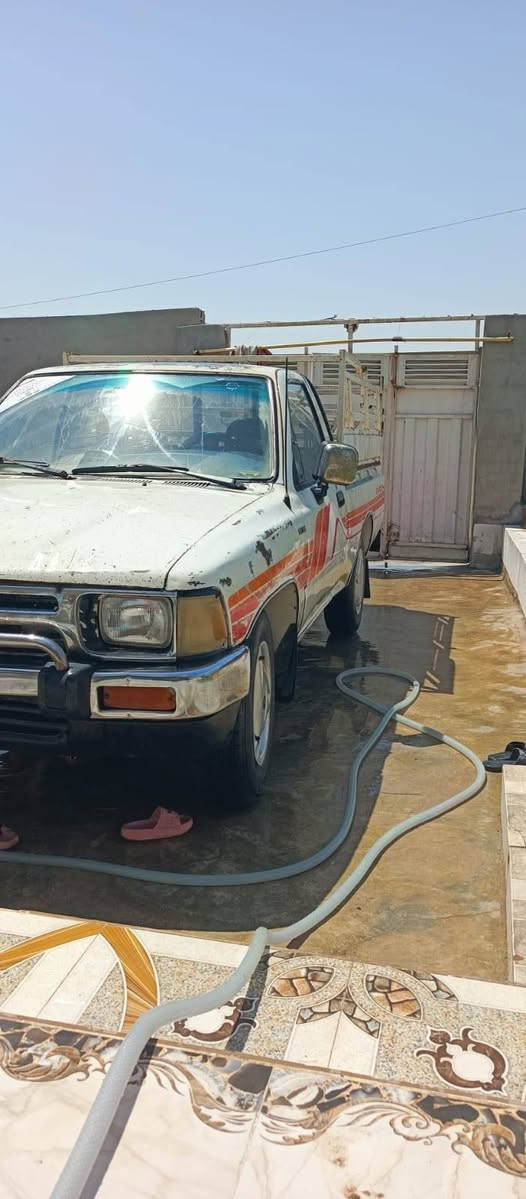 السلام عليكم ورحمة الله وبركاتة بيكم تيوتاء موديل 93 لبيع مكينه كير شاصي اكسن كلشي شرط تريد تحويل تريد وكاله شرط  راقم السياره فحص صلاح الدين السعر 55 مكان السياره الكوير التوصل على الرقم ***********

