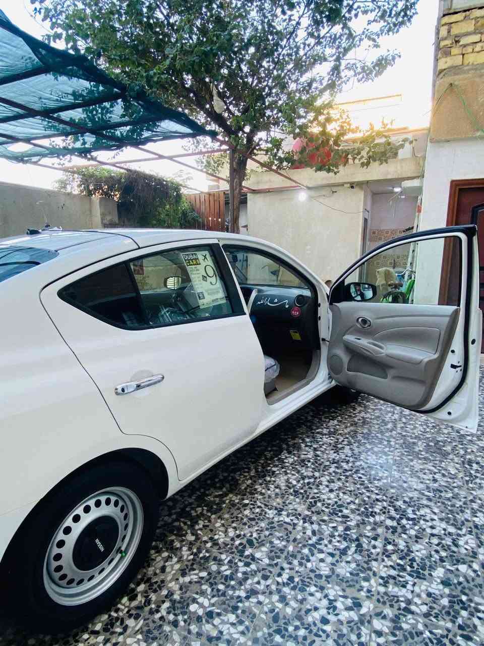 السلام عليكم نيسان سني  مصري موديل  2024 ماشيه 48 سياره كفاله عامه  دوشمه ارضيه سياره جديده ما تعبك سنويه ل29 
سعر 110 وبيه مجال بصيط كلش (مكاني بصره البصره القديمه )
*********** واتساب 
*********** هاتف البصرة, العراق

