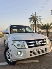 باجيرو • ٢٠١٤ • ٦ سلندر