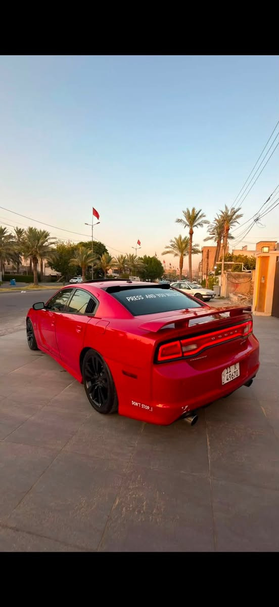 للبيع او مراوس
دوج جارجر SRT8 اصل وبيه طابوكه 5700
وتفرعات SRT
موديل 2013 
حادثها جاملغ وبنيد مبدل نفس الون بدون دواخل
محرك 8 سلندر5700 لتر 
فول مواصفات 
فتحه سقف 
كشنات SRT الكنتارا وجلد وتحكم كهرباء 
دوسات قدم كهرباء 
شاشه جبيره كشن خزن رادار جانبي 
السياره فول فول مواصفات للاخير
عليها تفريغ داون بايب واكس بايب ودبات hpwer بوابات ريمونت 
وعليها فلتر هواء رياضي نوع  K&n 
السيارة جاهزه لاخر حبايه ..
عليها عدسه عين الشيطان  ومنضومه زنون عالي ناصي وعليها وسقف روز رايز حته الفتحه بيها انارة 
ماشيه 99 الف ونظيفه جداً 
رقم بغداد . تحويل مباشر . 
مكان السياره السيدية 
*********** 
السعر 157 وبيها مجال بصيط
