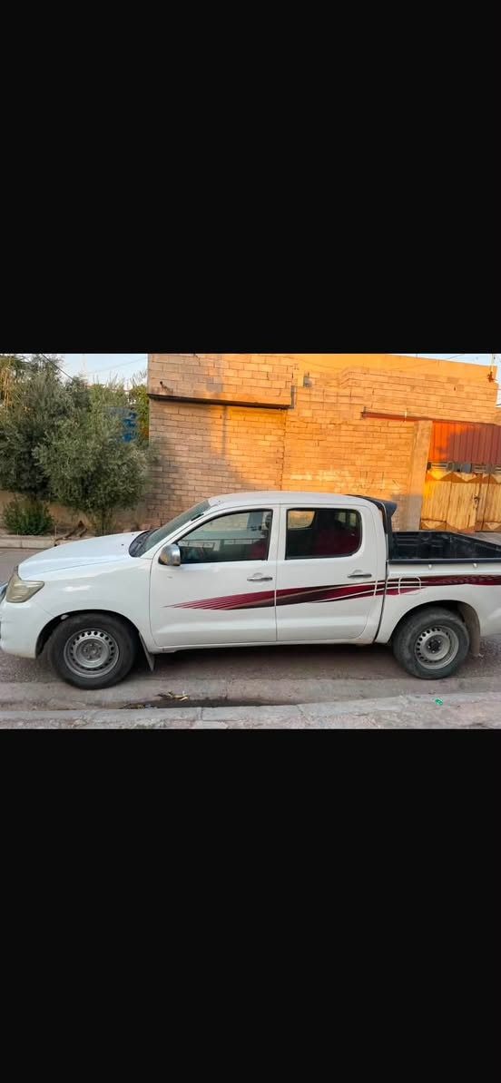 بيكم مرزي سعودي داخل سور و بودي حلقه
موديل 2006
رقم وسنوي جديد 
داخل سور 
عام صبغ 
برين شه رت شاصي شرت 
سعر 117 $ مجال بصيط 
گير مكينه اكسن شاصي شرط بجم كبس
***********
