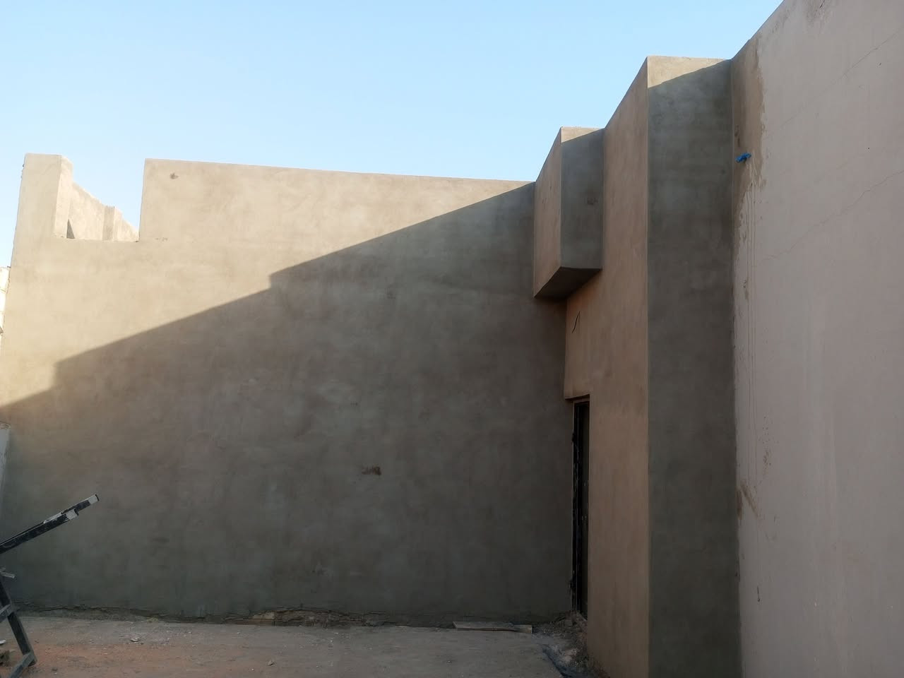 سلام عليكم ليحتاج لباخ سمنت وجص وبورك شغل درجه اولى ***********

