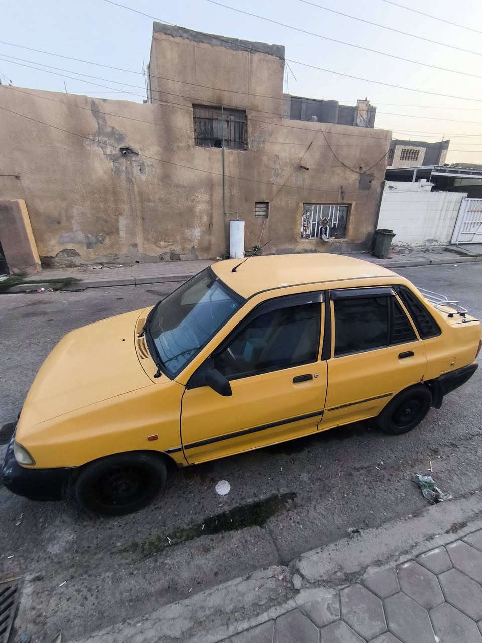 سايبه موديل 2014 
بغداد قضاء المدائن رقم بغداد انكليزي
كير ومكينه خير من الله 
شرط تحويل ثاني يوم 
السعر 30 وبيهة مجال 
 واتساب ***********
