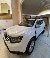 رينو داستر استلام شركة ضمان ٥ سنوات ماشية ٥ الاف بعدها جديدة مكفول عام...