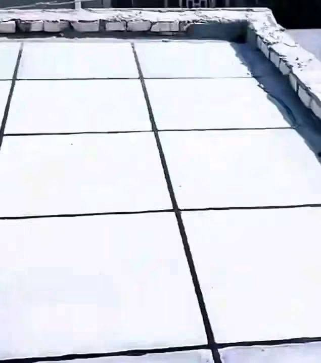 نموذج من اعمالنه شغل اسطح بسعار رمزيه 
احمي سطحك من الماء ولرطوبه ✅
خيراك الئفضل مادة التابكو✅
مادة كولدن ✅
اي استفسار اتصل واني حاضر ***********
