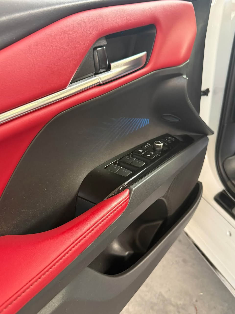 Toyota 2025 camry S🎌
تويوتا 2025 كامريs  🎌
فول ١/١ 
كفالة عامة ✅
تغليف كامل المركبة ppf 
عداد المسافة 22000 k/m 

📍بغداد شركة ابو ظبي چكوك قرب بوابة الكاظمية 

***********

*********** 📞
