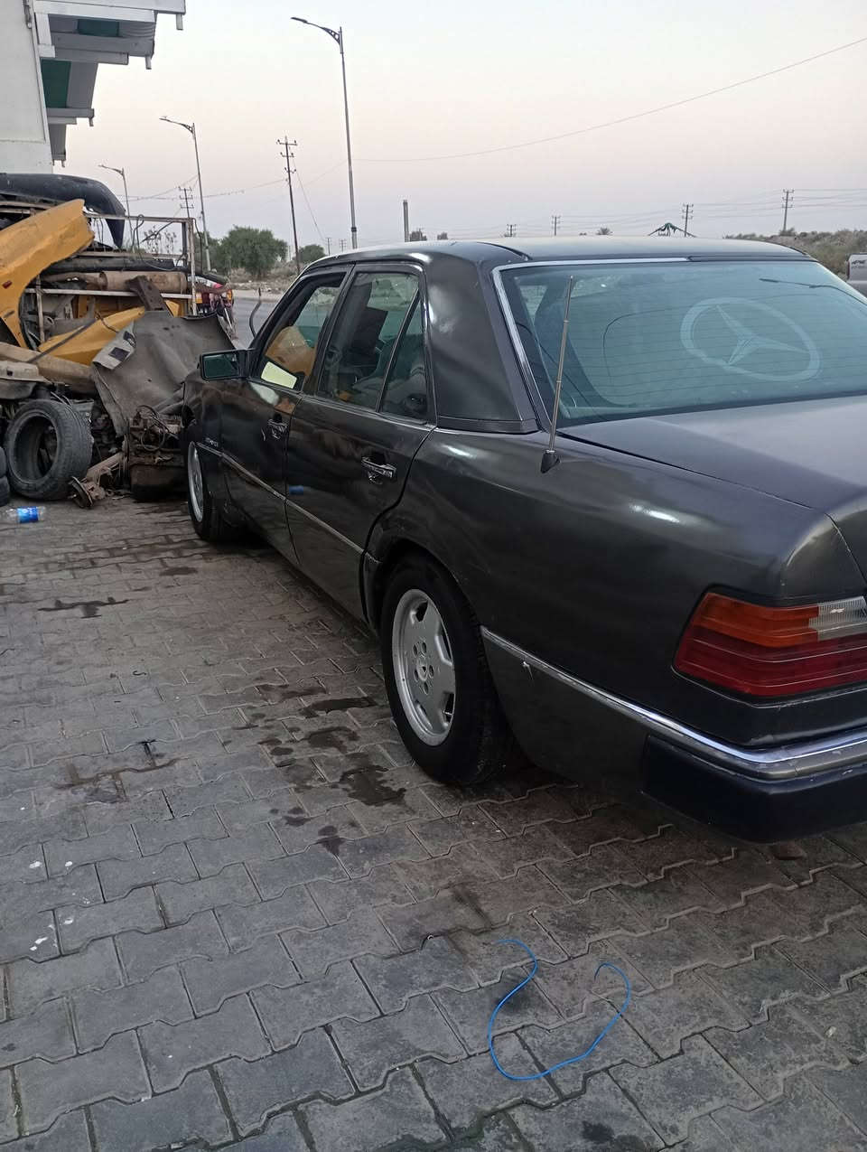 السلام عليكم للبيع مارسدس دب موديل 1986 السعر 30 جاهزه تحويل أو وكاله
السلام عليكم للبيع مارسدس دب موديل 1986 رقم دهوك مكينه كير جدد حداديه جاهزه تخم تاير جديد كهربائيات شغاله تجي تفحص ودكلب وشوف مصبوغه عام جماليه مابيه ضربه قويا اي ستفسار اتصل.  ***********  علما مكاني كوت مركز مدينه
