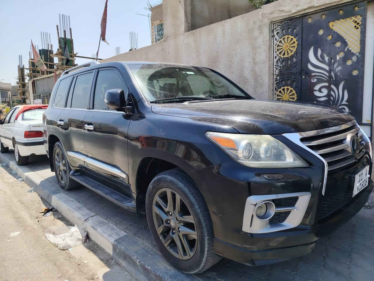 لكزس LX570 • موديل 2012 • فول مواصفات