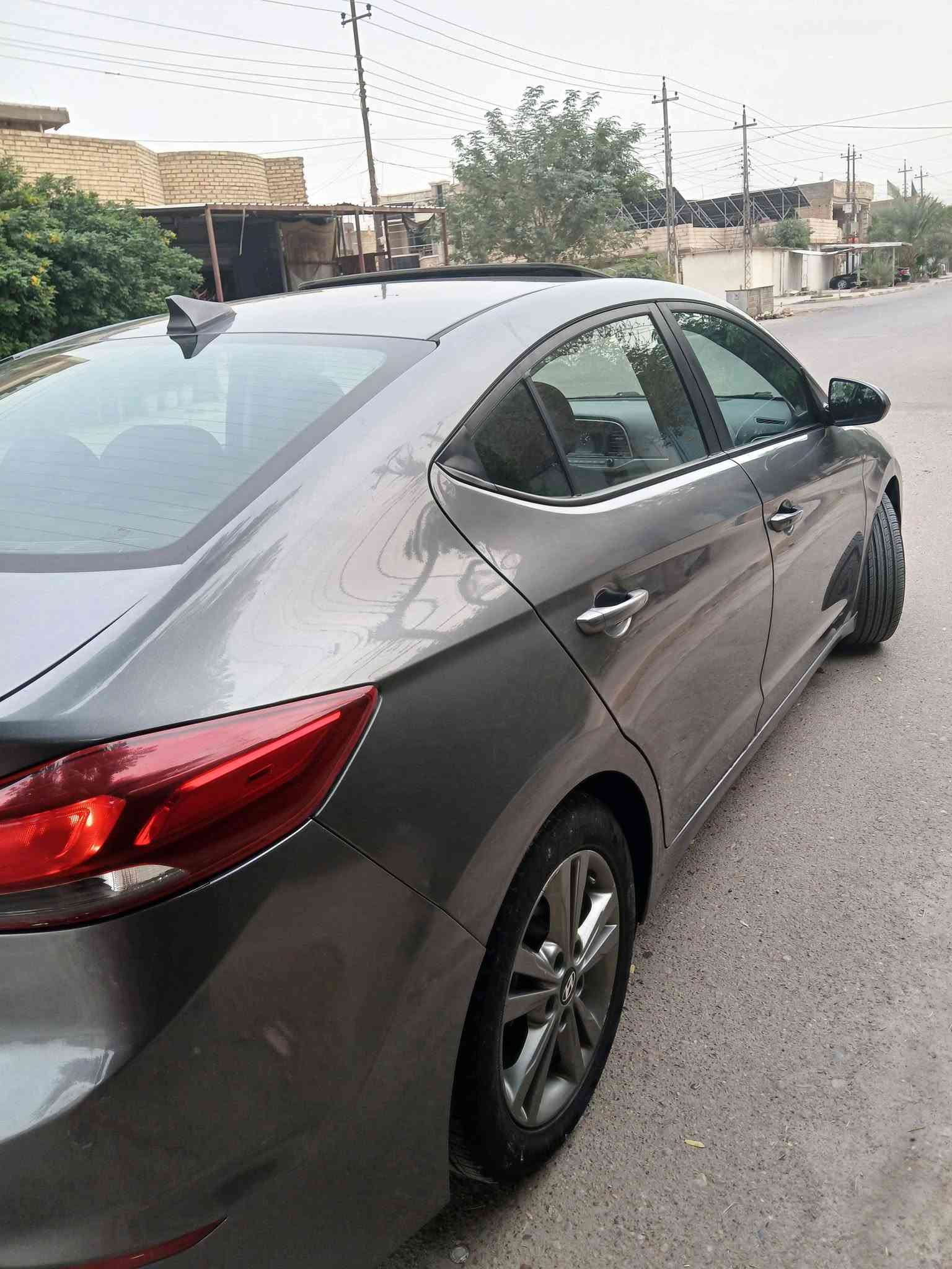 فول مواصفات • فتحة سقف • ٢٠١٨