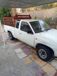 نيسان ٩٣ • محرك وكير • لشغل
