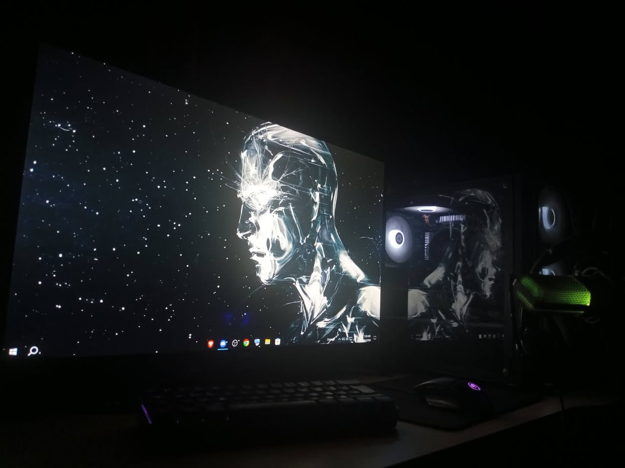 تجميعة بيسي اقتصادية مع شاشة
• المعالج: Ryzen 5 2600 (6 أنوية و 12 خيط - أداء قوي ومستقر)
• كرت الشاشة: GTX 1650 Super 4GB (يشغل أغلب الألعاب بسلاسة)
• الرامات: 16GB (8x2) بسرعة high 3600MHz
• التخزين: 128GB SSD للنظام + 1TB HDD للملفات والألعاب
• المذربورد: ASRock ممتازة بـ 4 خانات رامات (قابلة للتطوير المستقبلي للرام والمعالج)
• مزود الطاقة (باور): 650W (كافي وزيادة لتطويرات مستقبليّة)
• الشاشة: حجم كبير 32 بوصة HD تردد 60Hz

💰 السعر: 700 ألف دينار (وبيها مجال للطيبين)
📌 الموقع: [كربلاء ، وتوصيل موجود ]
📩 للتواصل والطلب: واتساب ***********
