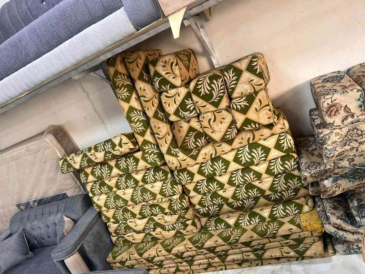 جلسة • ١٤ متر