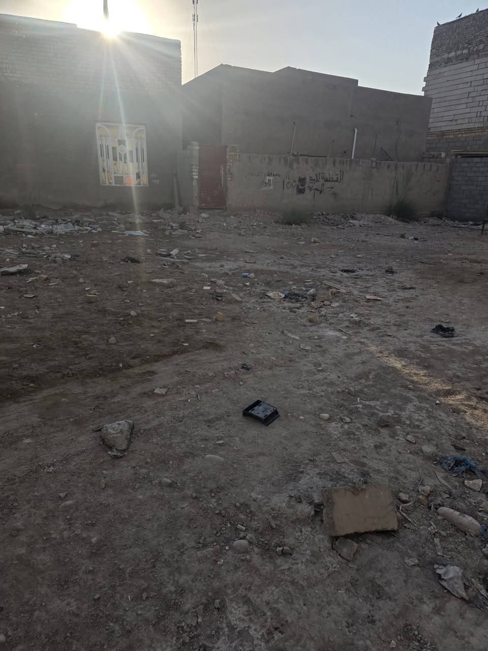 قطعه طابو زراعي سند 25تحويل مباشر المساحة 155العنوان بابل الحمزه الغربي حي الزهراء خلف بهاء النجار خدمات متكامله الإتصال على الرقم ***********
