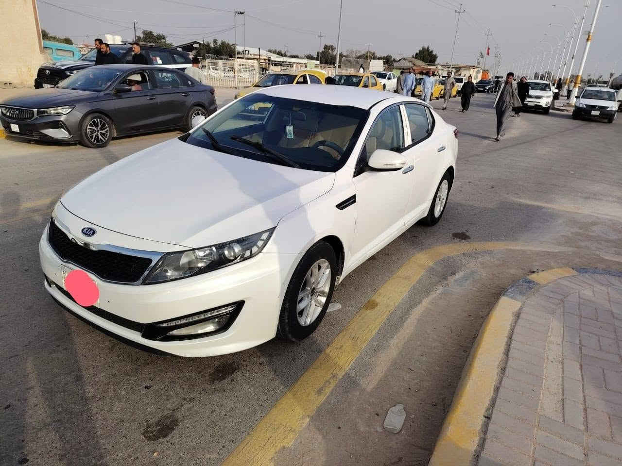 السلام عليكم اوبتما موديل 2013 وارد خليجي سيارة خير من الله سياره نضيفه تخم تاير حداديه تبريد ثلج 🥶 كير ومكينه مكفولات رقم قادسيه بسمي دولي حادث جاملغ فقط السعر 118وبيه مجال قليل    مكان واسط مركز المدينه رقم الهاتف ***********

