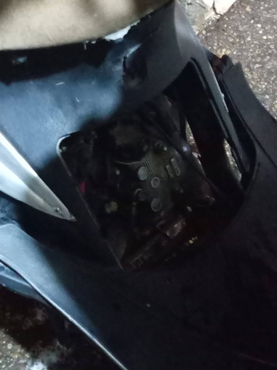 السلام عليكم ماكس 140 للبيع نظيفه ومرتبه بيها خيط بخار خفيف بدايه السعر 175 وبيها مجال مكاني نجف شارع المدينه اللي حابب يتصل على هذا الرقم واتساب مفتوح ***********
