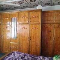 غرفه اخشاب • جديدة • ٥ أبواب