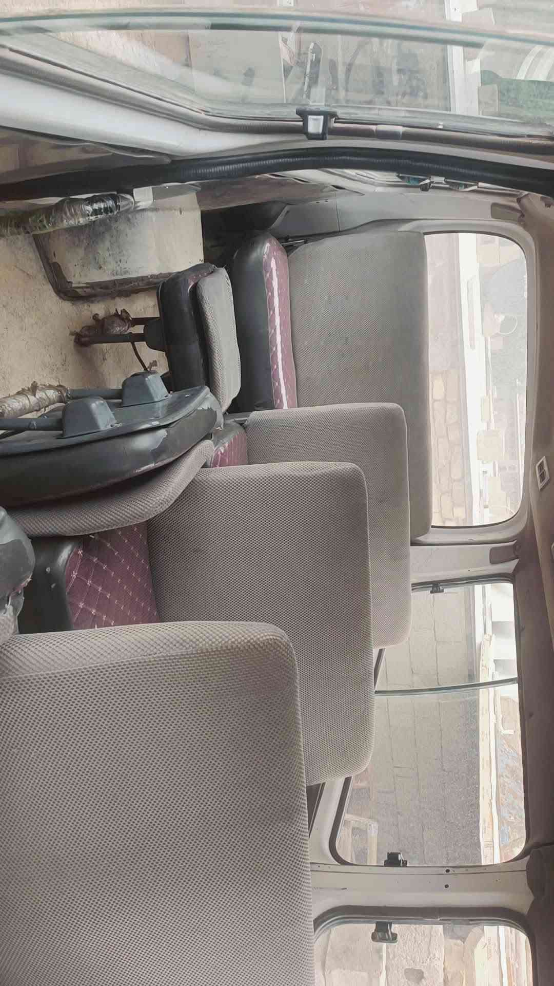 نيسان • ٢٠٠٩ • مكينة مسكر