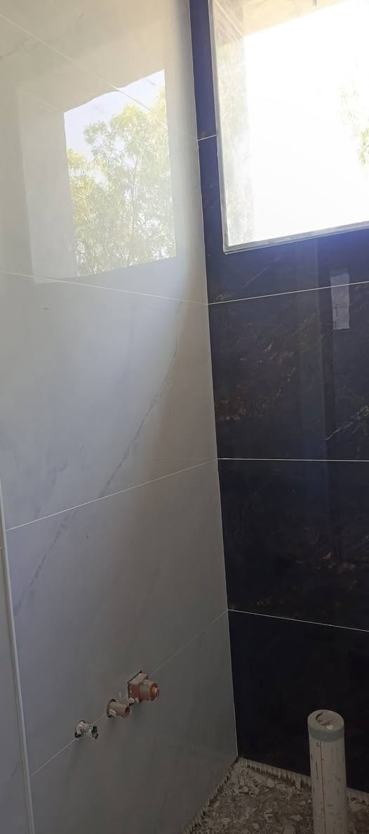 خلفه سيراميك متفرغ شغل هندسي كلو على ليزر شغل كدم العين ناس على ناس رزاق على الله متواجد على فيس استفسار ***********
