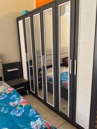 غرفه تركيه سعرها ٦٠٠ الف بغداد مشتل  رقم هاتف 07727285314