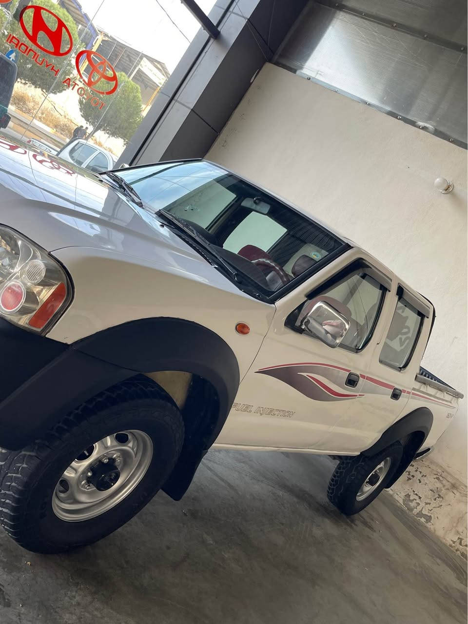 نيسان بيكاب • دبل اكسل • ٢٠١١
