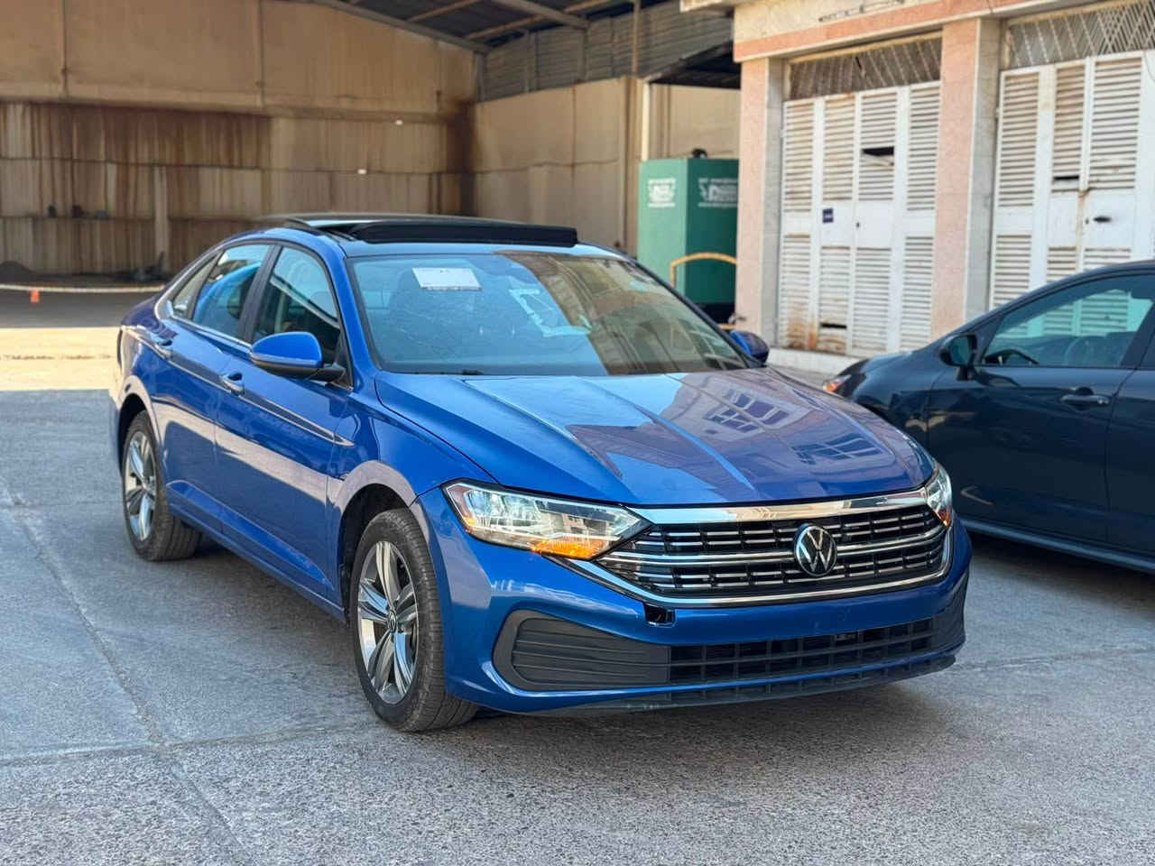 Volkswagen jetta se plus 2024
فقط بوند صبغ بدون دواخل، 
بجمها كبس
راديتر و مروحات بلادية و ٤٧ الف ميل ماشية
مواصفات SE Plus فول مواصفات
جاهزة بدون مصرف 💯
كل شي بلادي شركة 💯
مكان : عقرة - ئاكرى 
سعر : 133$ محال بسيط
رقم : ***********
*********** اكر, نينوى
