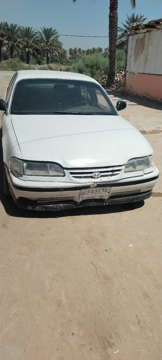 سلام عليكم سوناتا مديل ٩٥ تريد وكاله تريد تحويل سيارة حلوه نجف كوفه ام عباسيات *********** اسعر ٢٠ ورقه
