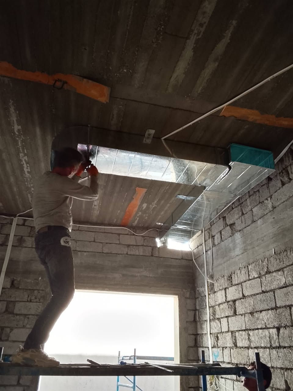 الورشة الفنية لعمل ونصب دكتات التبريد عمل هندسي باشراف كادر متميز بادارة أبو علي المصلاوي أسعار مناسبة دقه في الموعد والعمل مطاعم كوفيات قاعات رياضية ومناسبات مع ضمان الصيانة ***********
