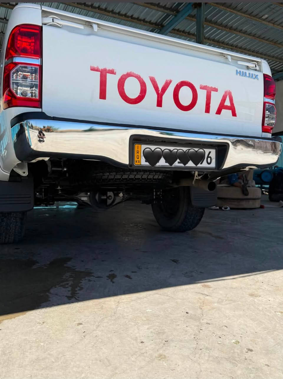 toyota hilux 2014📦
سەرەتا بەناوی خوای گەورە 
سەیارەکە بێ بۆیاخە مەکینە و گێڕ و ئەکسل بەشەرت نەکراوەتەوە .
بۆکسی شەریکەی لەگەڵە 
سپێری دا نەگیراوە . 
تەنها ٦٥٠٠٠هەزاری حەقیقی ڕۆشتوە 
بەکورتی سەیارەکە  لەسەر دەقی شەریکە ماوەتەوە 📦
سعر 257 وەرەقەو مەعامەلە 
*********** .
شوێن سلێمانی
