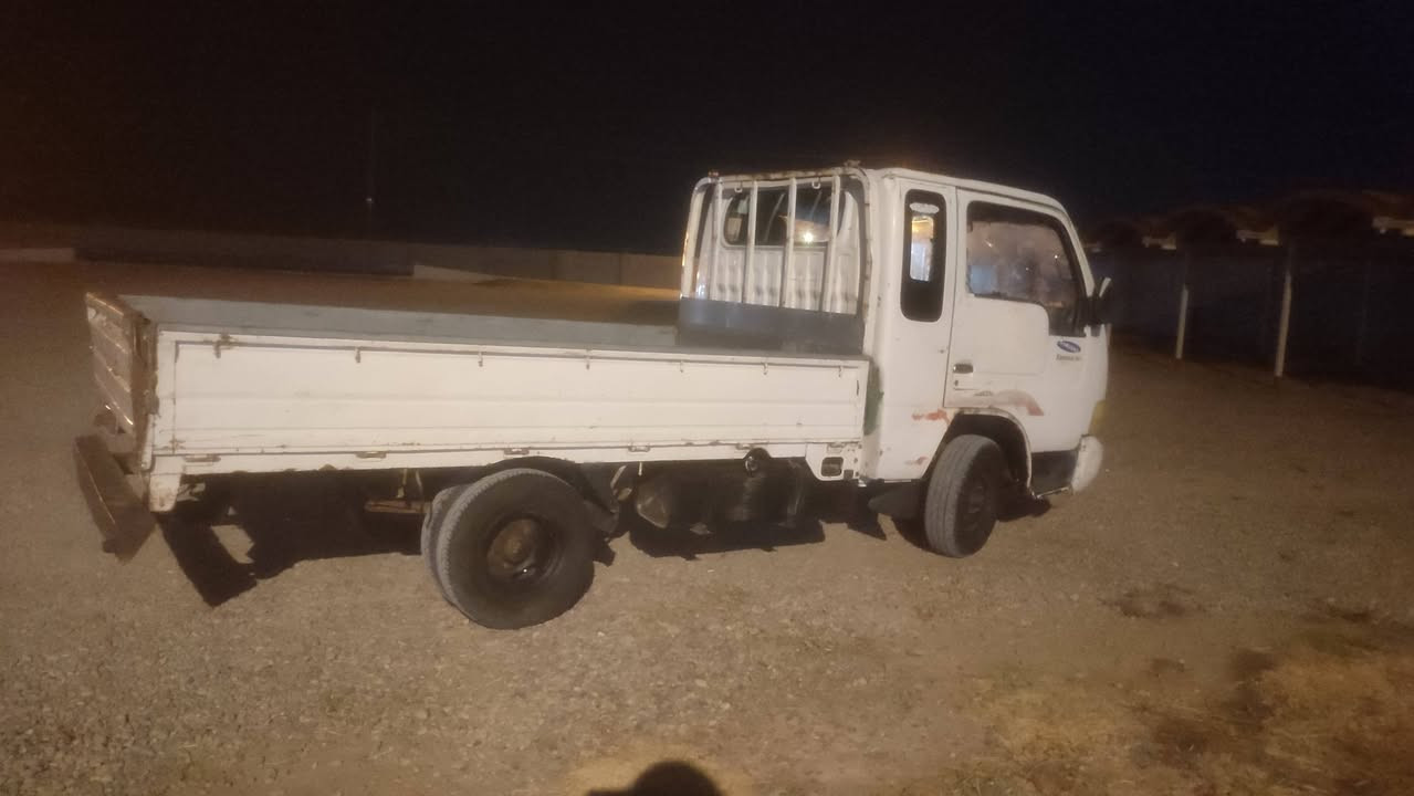 سامسونك للبيع رقم صلاح الدين فحص شغاله نكره سلف مناقصها ولابرغي ماتخلي عليها ولا ربع صاحبها الشرعي بسامراء سعررها 37وبيها مجال للاستفسار خاص او اتصال على ارقم ***********.  @مكان السياره ناحيه المعتصم
