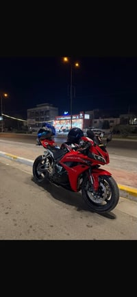 سي بي ار • 600 • بدون رقم