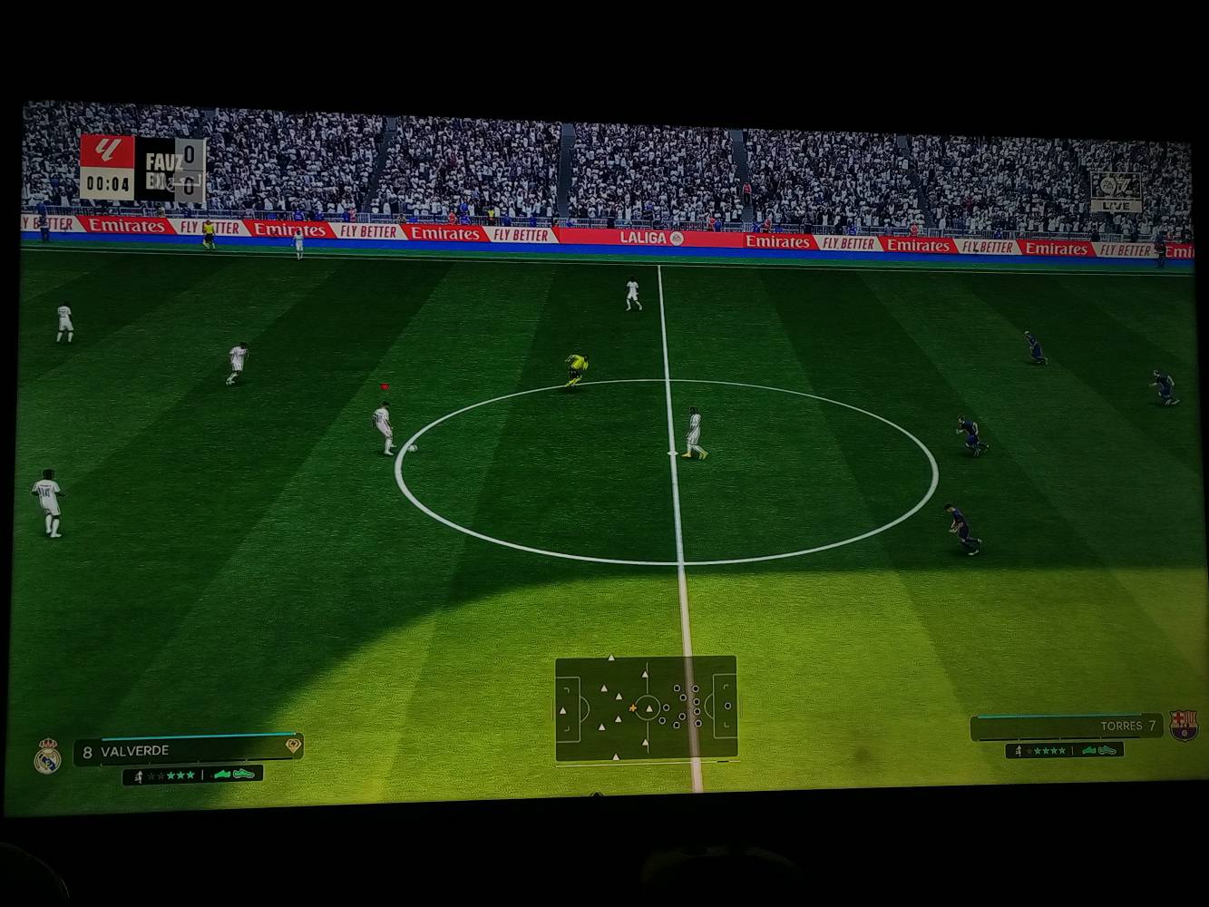 اكس بوكس سيريس اس اصدار 2023 نظيف ما مفتوح ولا مصلح مع 2 جوستك اصليات 
كامل ملحقات و وياه كارتونته و وايرات كاملة 
سعر 400 الف
مكان بغداد حي الجهاد ***********