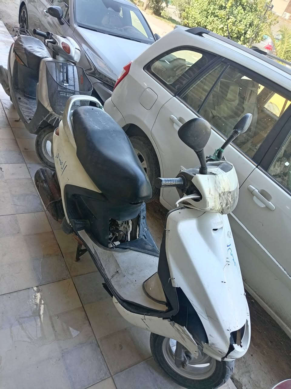 السلام عليكم دراجه فراشه للبيع جوم حديد الدراجه شغاله السعر ١٤٠ وبيها مجال عنواني الديوانيه ***********
